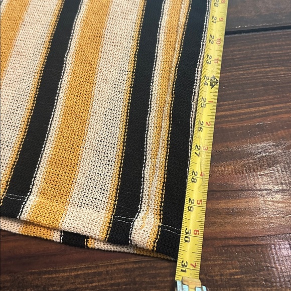 Zara women’s black yellow cream Striped knit L 31” inseam pants - Picture 11 of 13